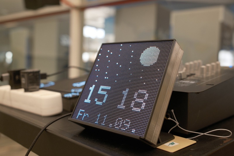 PixelFrame64 – 64×64-LED-Matrixuhr