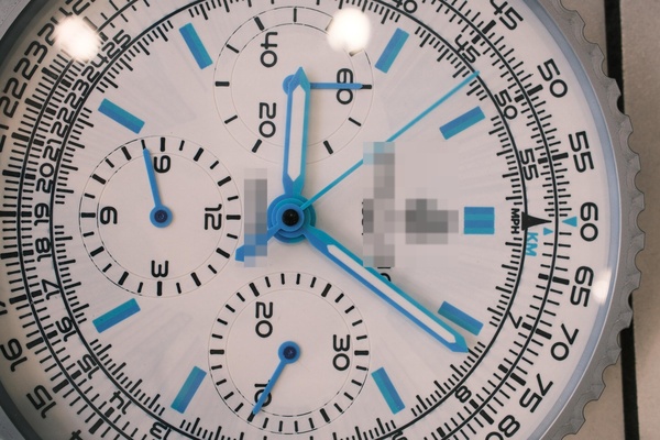 Chronografen-Zifferblatt in Blau/Weiss