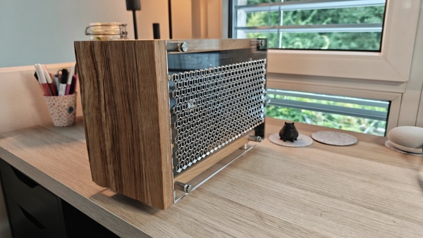 Zebrano-Variante mit PETG-Mesh-Front